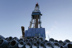 The Ekartarina rig works at Gazprom’s giant Bovanenkovo gas condensate field on the Yamal Peninsula. Photo courtesy of Gazprom.