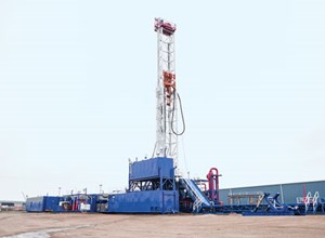 Fig. 4. After drilling the Amungee horizontal well, the Schlumberger advanced-technology Rig 185 will be used in Falcon’s 2016 Beetaloo program. Image: Schlumberger.