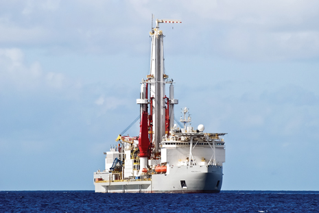 Newbuild ultra-deepwater drillship Noble Bully I arrives in the U.S. Gulf of Mexico, preparing for its initial contract with Shell.