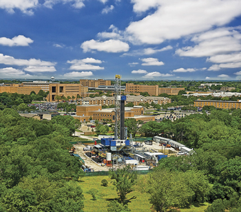 Fig. 4. An earlier Carrizo Oil & Gas drilling location, near the campus of the University of Texas at Arlington, reflects the challenges of drilling in an urban environment. Source: Carrizo Oil & Gas. 
