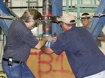 Fig. 6. Centralizer wear test set-up. Fig. 6. Centralizer wear test set-up.