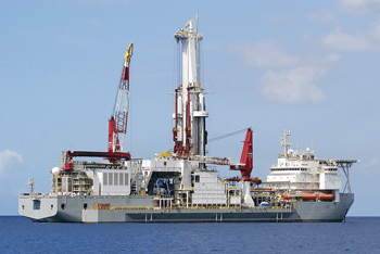 Fig. 3. The Noble Bully I, a compact drillship at about 650 ft long, can drill in up to 10,000 ft of water. Use of Huisman’s drilling tower enabled the rig to be shortened, compared with recent “full-size” drillships that can be 750 ft long.