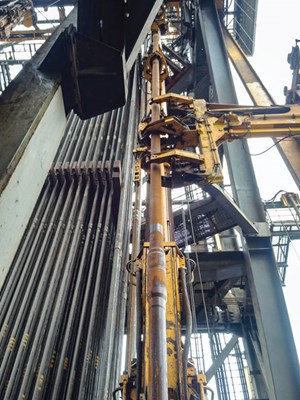 Fig. 1. Drill pipe-based risers are run in-hole during an offshore workover job.