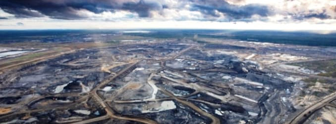 Alberta wildfires threaten oil sands production region Robert Tuttle May 30, 2026