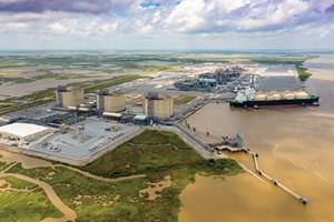 Fig. 3. The tanker Marvel Crane takes on the first commissioning cargo at the Cameron LNG facility on the Louisiana coast on May 31. Image Cameron LNG.