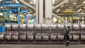 Fig. 3. Stress corrosion cracking can even induce failure in a pipe’s steel wires. Laboratory testing determined the improvement had to come from the materials used in pipe manufacturing.