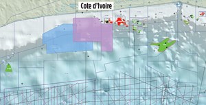 Map of central offshore Cote d’Ivoire, showing the location of the recently reprocessed, multi-client, 3D seismic survey (blue), a more recent PGS multi-client GeoStreamer 3D survey (pink), and PGS’ multi-client 2D seismic data. Also shown are the nearby oil and gas discoveries and fields (block, field and well data, courtesy of Wood Mackenzie PetroView.)