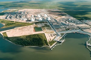 Long-awaited exports from the nearly complete Sabine Pass LNG plant are expected to commence in January. Image: Cheniere Energy, Inc.