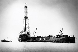 Kermac Rig No. 16 drilled the industry’s first successful well out of sight of land. Image: New Orleans Times-Picayune.
