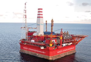 Fig. 3. Prirazlomnoye—found more than 37 mi off Russia’s northern coast, in the Pechora Sea—is presently the only Russian hydrocarbon production project on the entire Arctic shelf. The field holds an estimated 513 MMbbl of oil. Photo: Gazprom Neft.