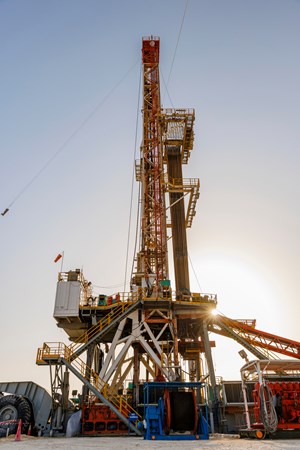 hybrid power land drilling rig