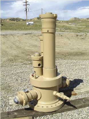 Fig. 2. A special wellhead was designed for the 20-in. casing with 51/2-in.-thick flange to fit over the 198-ft hole.