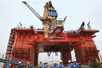 Fig. 2. The HYSY 981 deepwater rig gives China the physical capacity to drill in the deepest portions of the South China Sea basins.