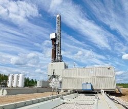 KCA DEUTAG’s latest generation Arctic drilling rig, the HR 4000, can operate in Arctic environments in a temperature range from -45°C (-113°F) to +40°C (104°F). KCA DEUTAG’s latest generation Arctic drilling rig, the HR 4000, can operate in Arctic environments in a temperature range from -45°C (-113°F) to +40°C (104°F).