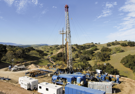 Underground Energy’s Chamberlain 4-2 well, which descovered a new subthrust block of Monterey shale at the Zaca Field Extension Project. This well was drilled in the Santa Maria basin to a depth of 6,679 ft. Photo courtesy of Underground Energy, Inc.